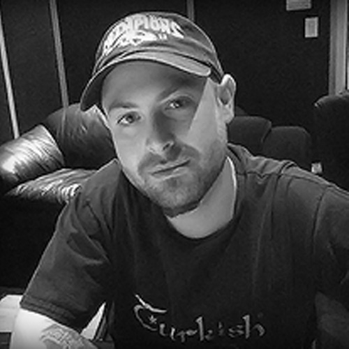 Ari Blitz is the Senior Mixing and Mastering Engineer at Aftermaster