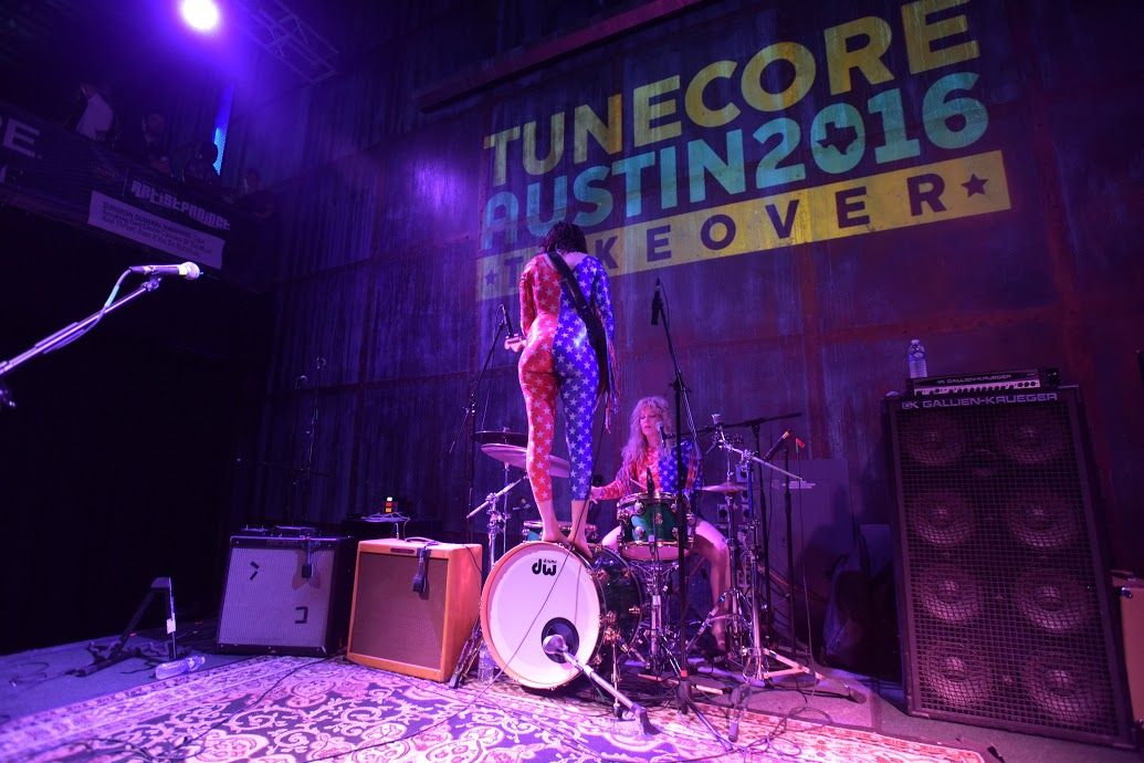 Deap Vally performing at TuneCore's 2016 Austin Takeover